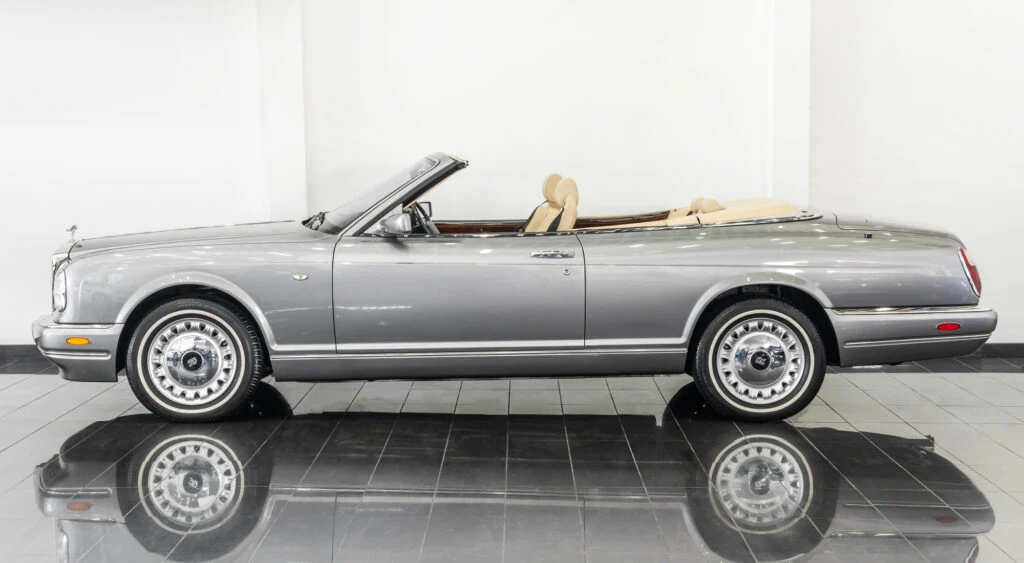 2002 Rolls-Royce Corniche V, 3/10