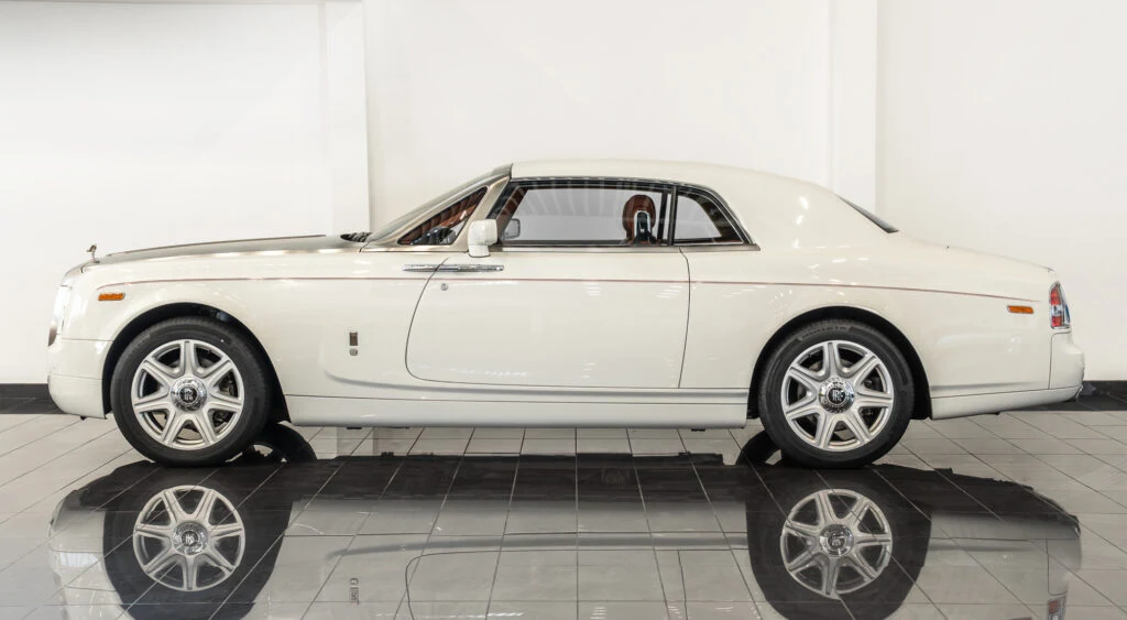 2009 Rolls-Royce Phantom Coupé, 4/10