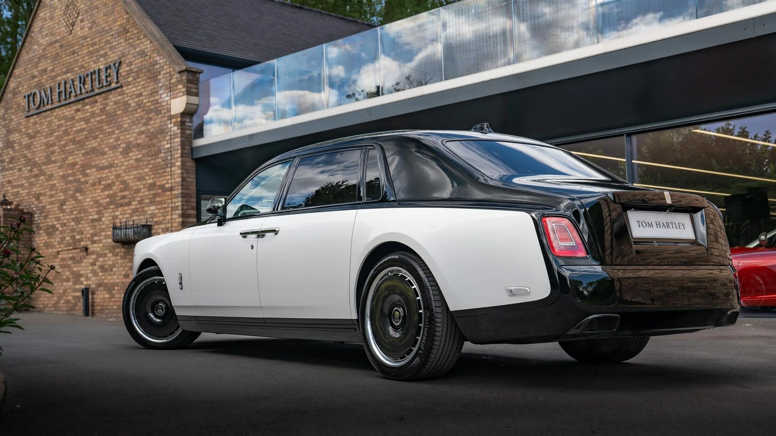 2025 Rolls-Royce Phantom VIII EWB Centenary Private Collection, 3/10