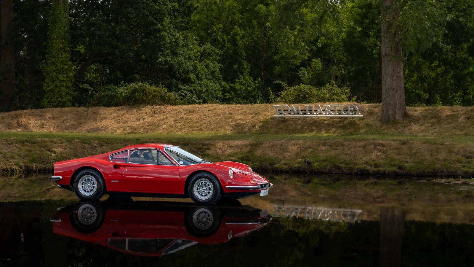 1973 Ferrari Dino 246 GT Chairs and Flares, 2/10