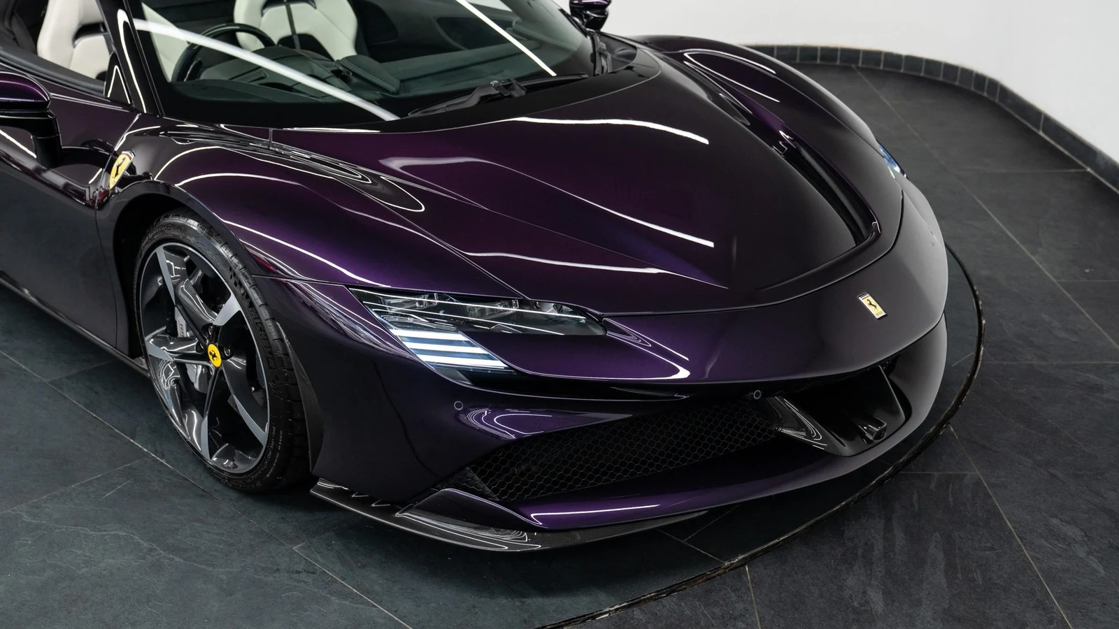 2022 Ferrari SF90 Spider, 10/10