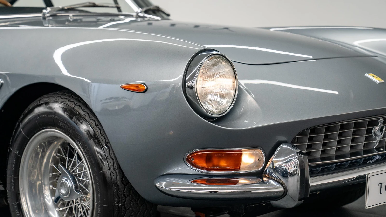 1966 Ferrari 330 GT 2+2 Series II, 9/10