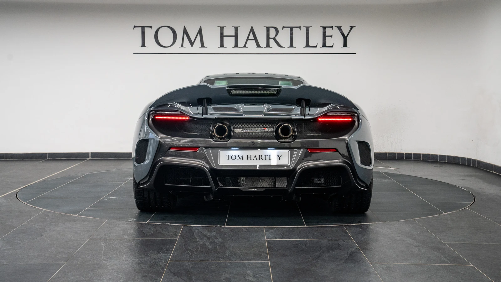 2015 McLaren 675LT Coupé, 6/10