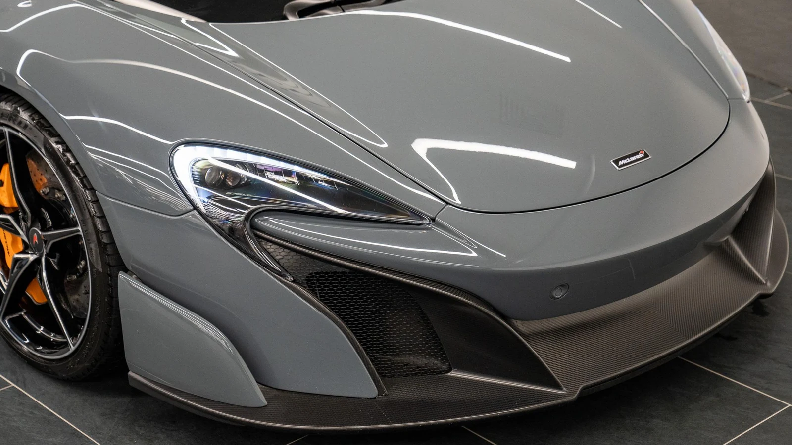 2015 McLaren 675LT Coupé, 9/10