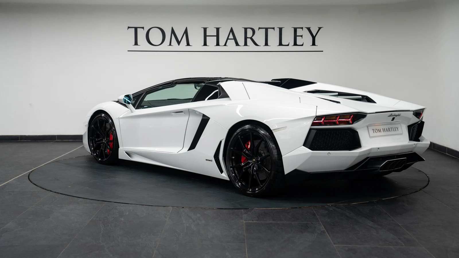2013 Lamborghini Aventador LP700-4 Roadster, 5/10