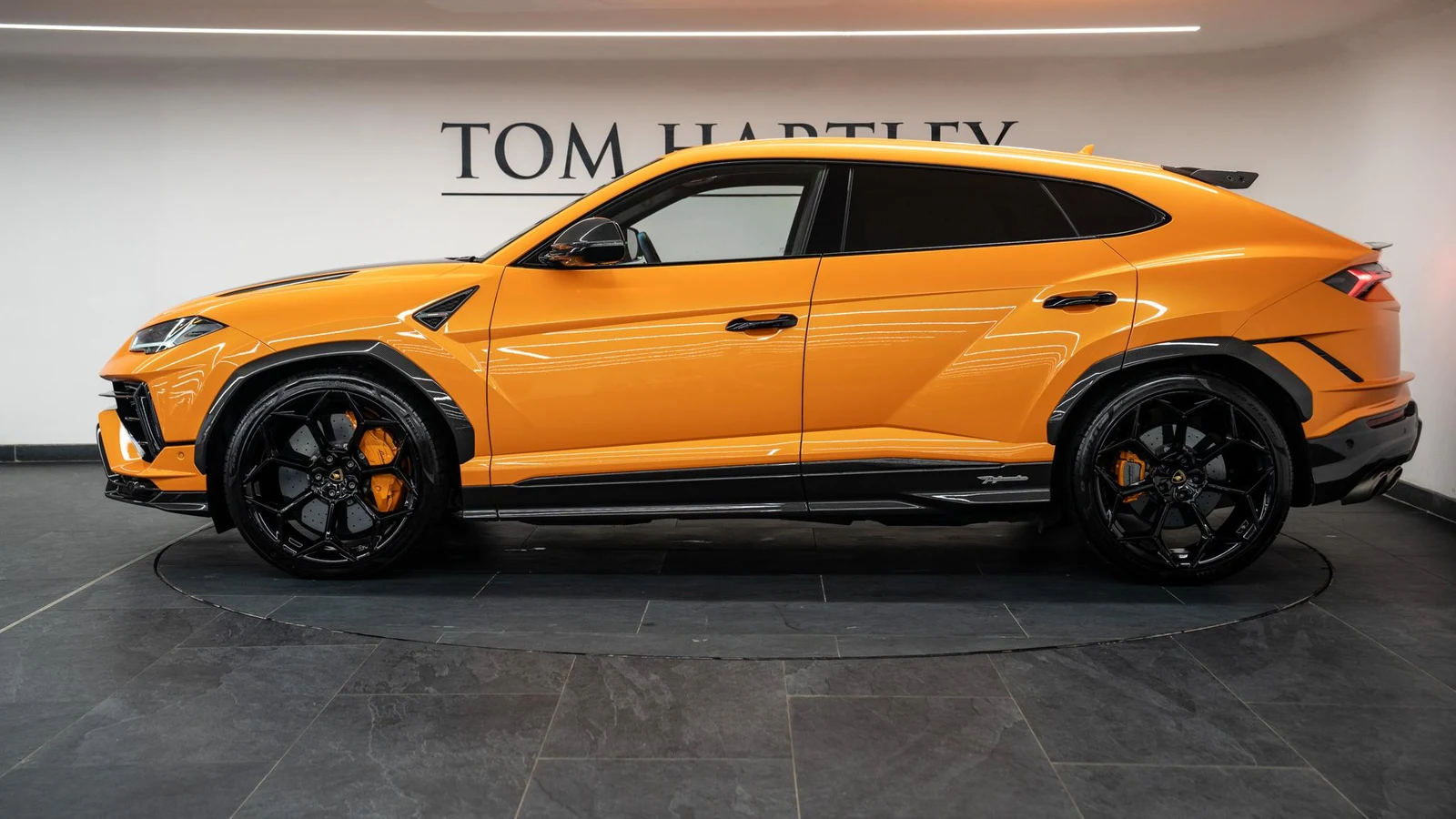 2023 Lamborghini Urus Performante, 5/10
