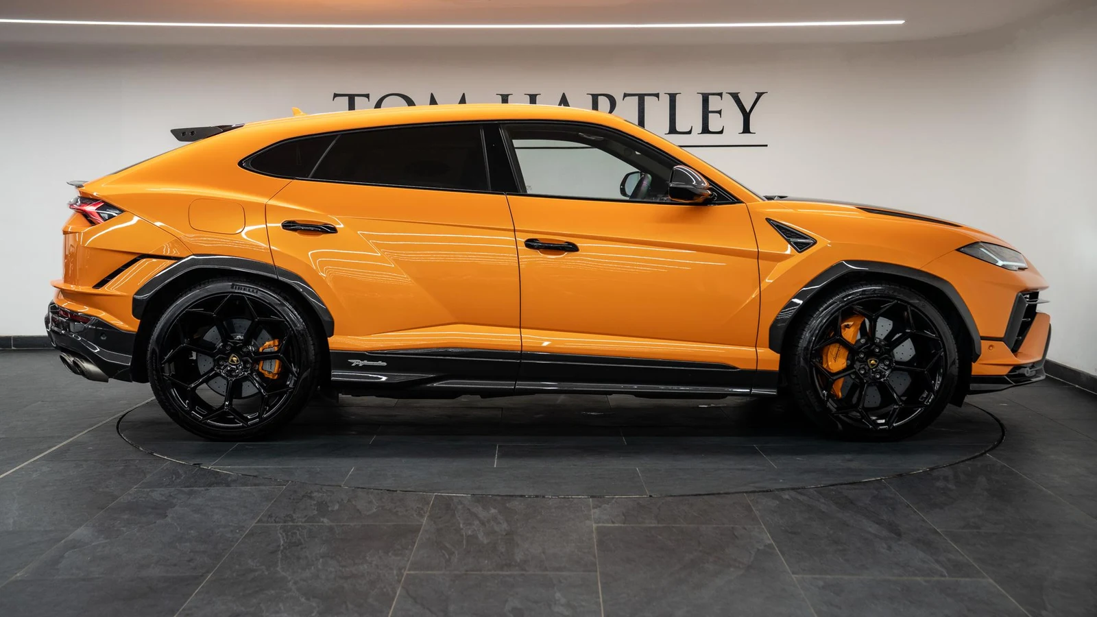 2023 Lamborghini Urus Performante, 9/10
