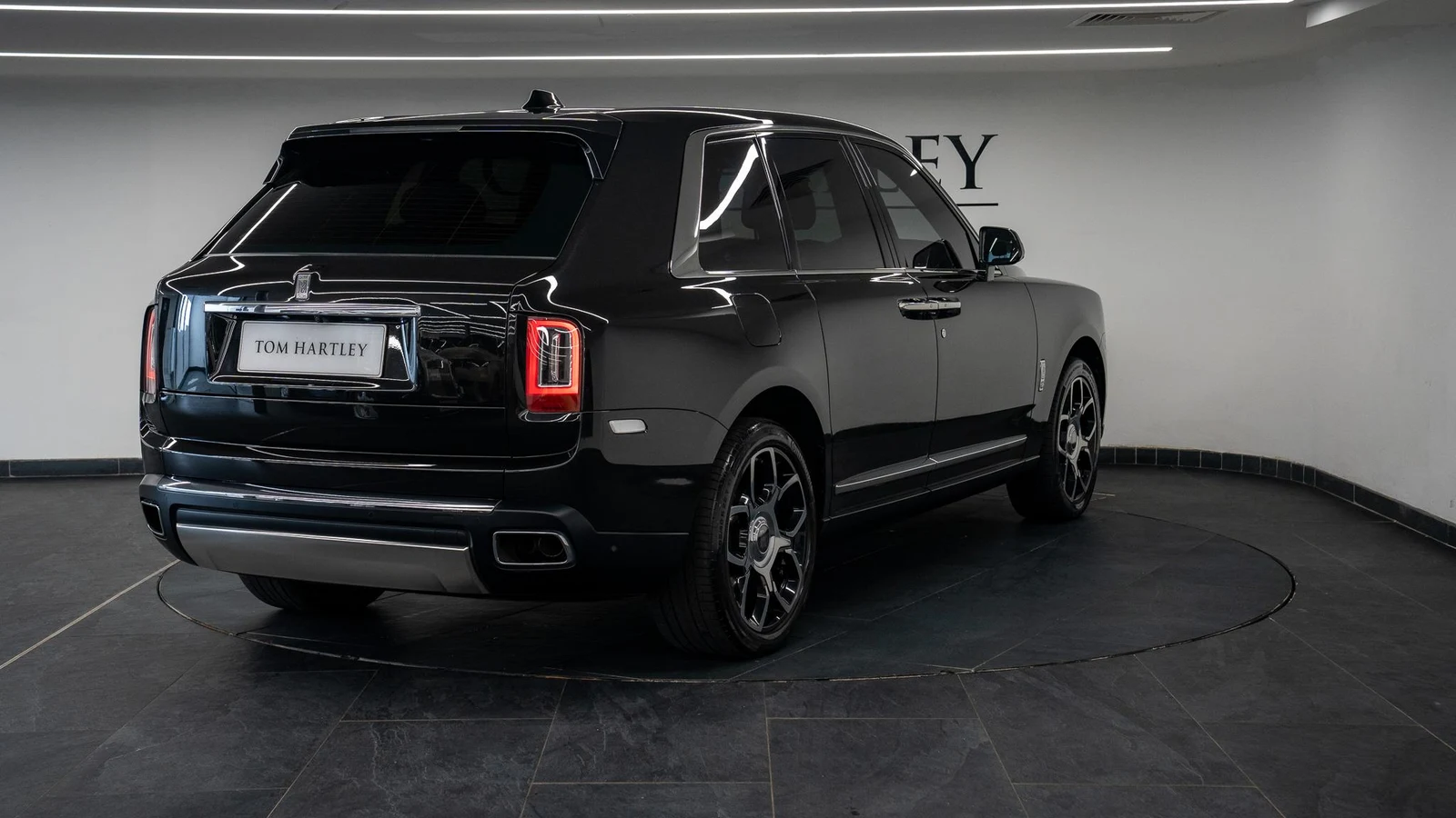 2019 Rolls-Royce Cullinan, 7/10