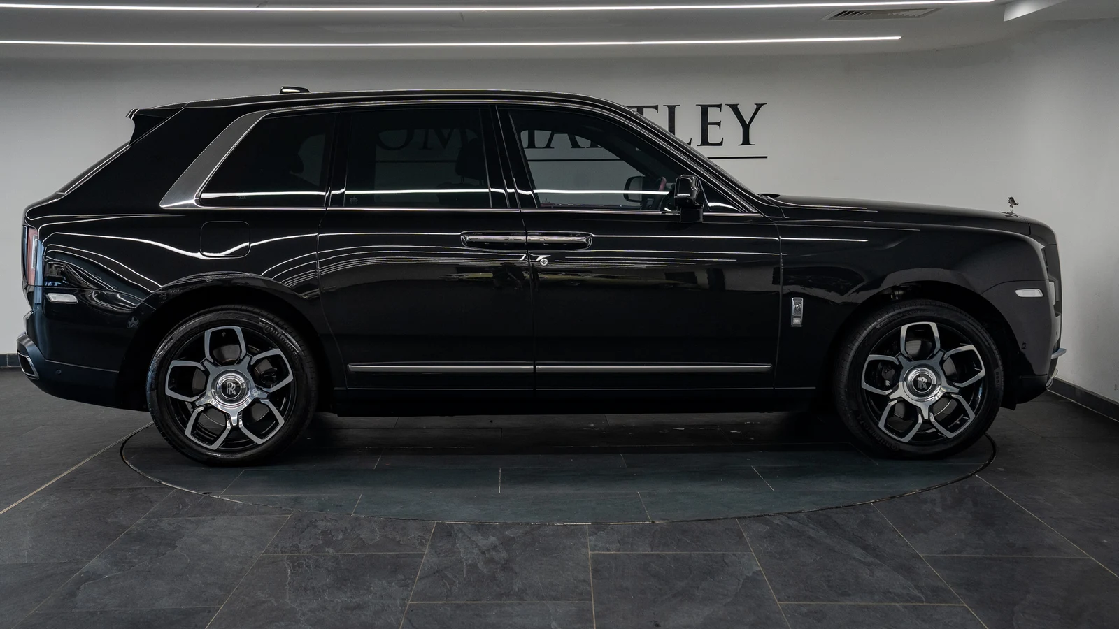 2019 Rolls-Royce Cullinan, 8/10