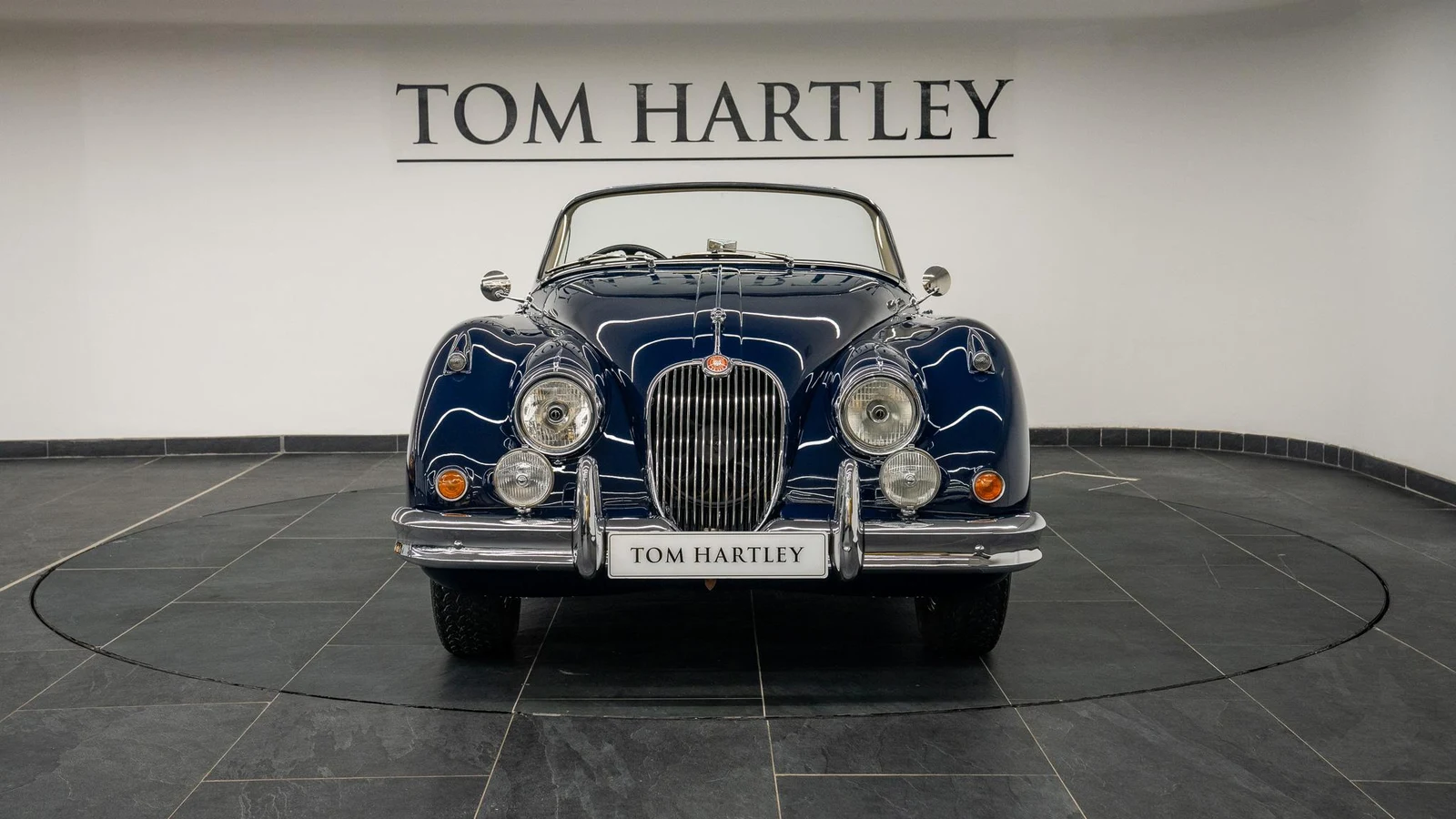 1958 Jaguar XK150 S 3.4 Roadster, 2/10