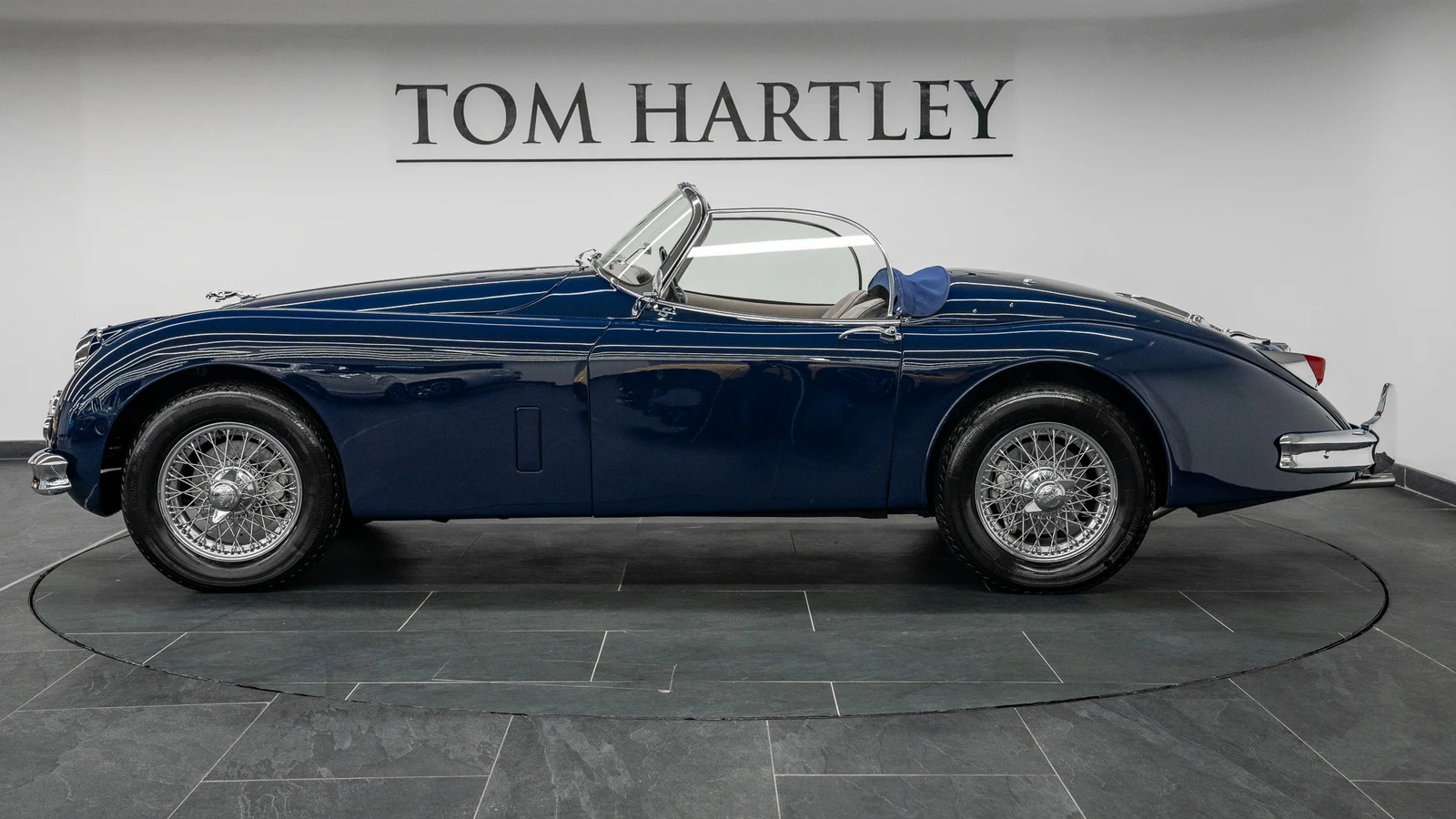 1958 Jaguar XK150 S 3.4 Roadster, 4/10