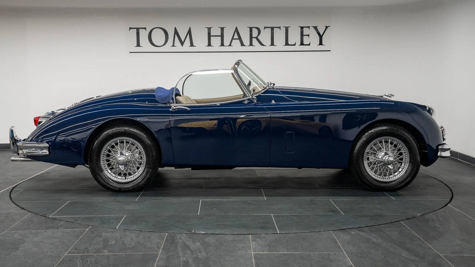 1958 Jaguar XK150 S 3.4 Roadster, 8/10