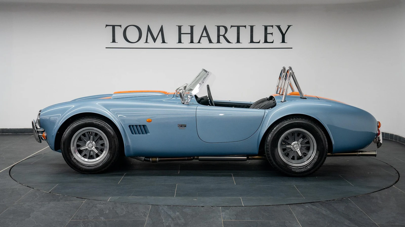 2024 AC Cobra 378 Superblower Anniversary Edition, 4/10