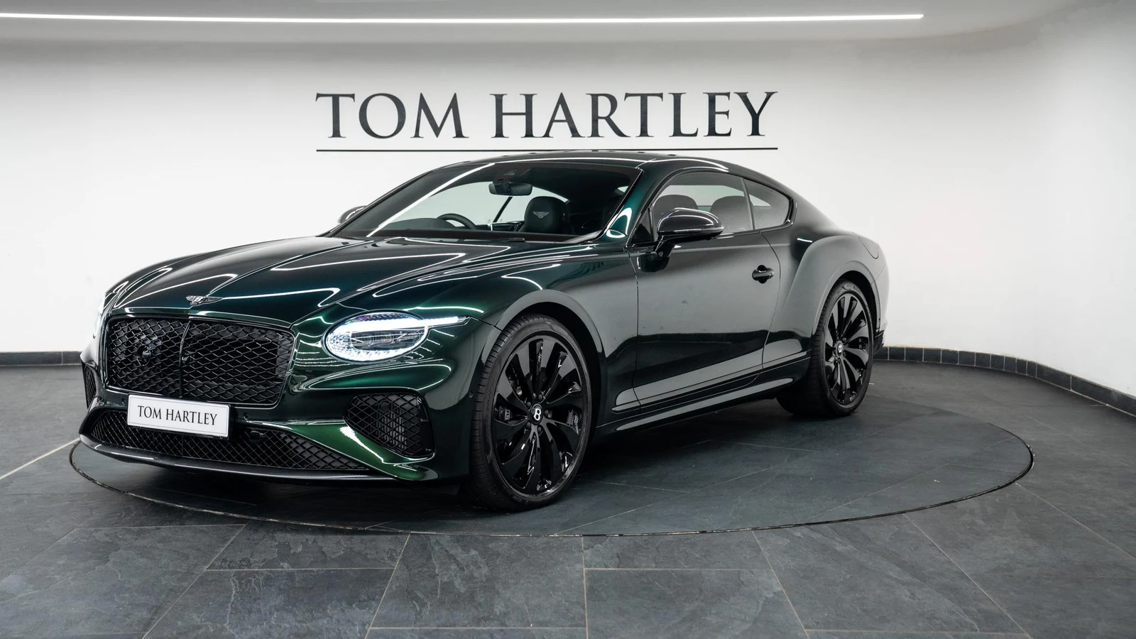 2026 Bentley Continental GT V8 High Performance Hybrid, 3/10