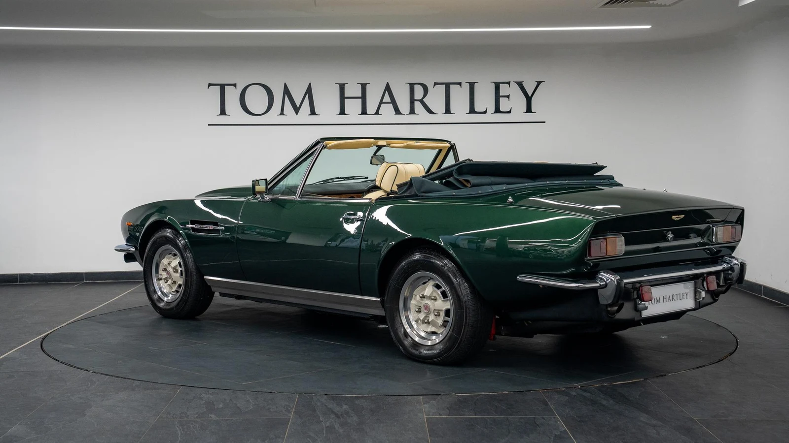 1979 Aston Martin V8 Volante Oscar India, 5/10