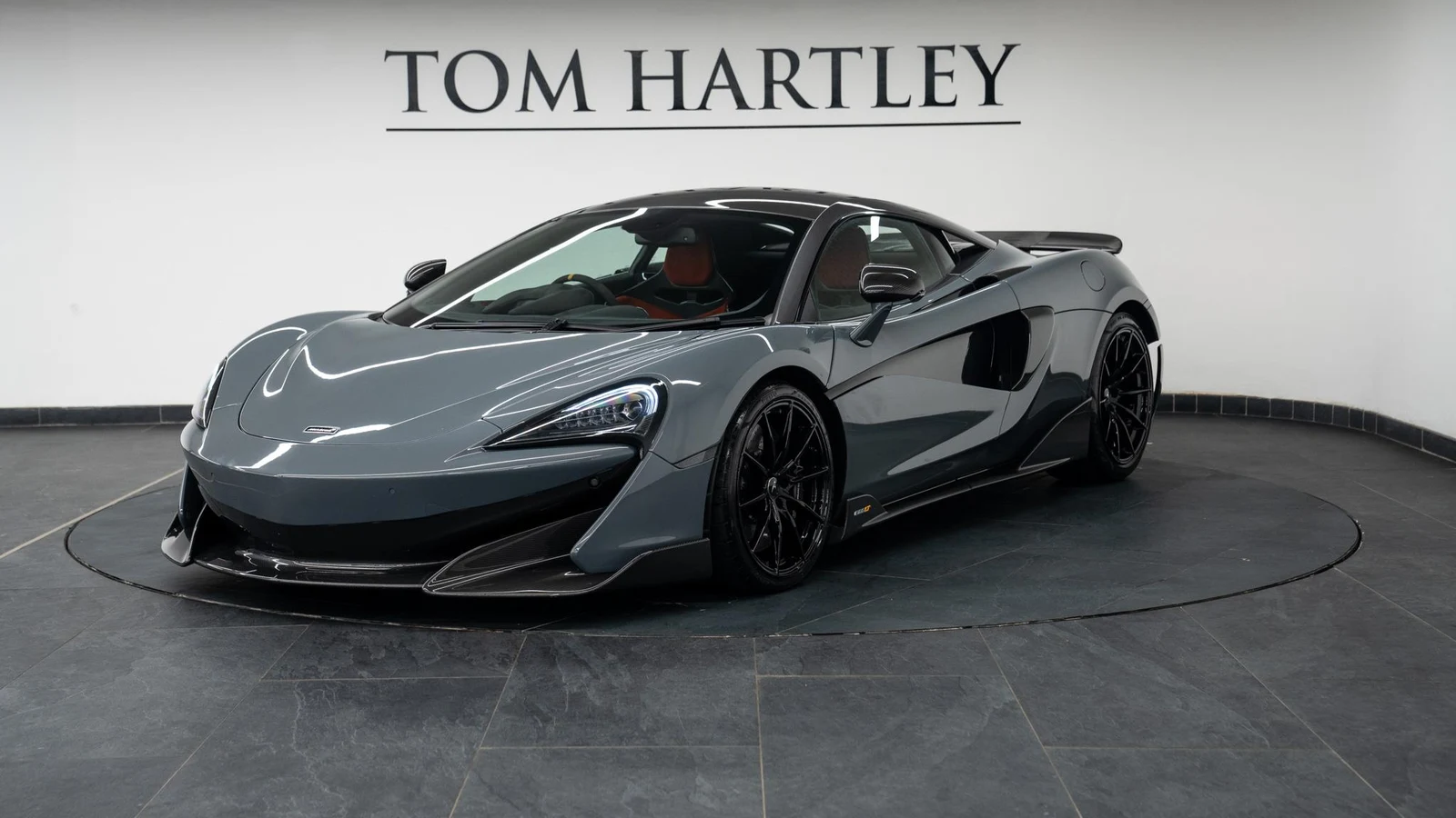 2019 McLaren 600LT Coupé, 3/10