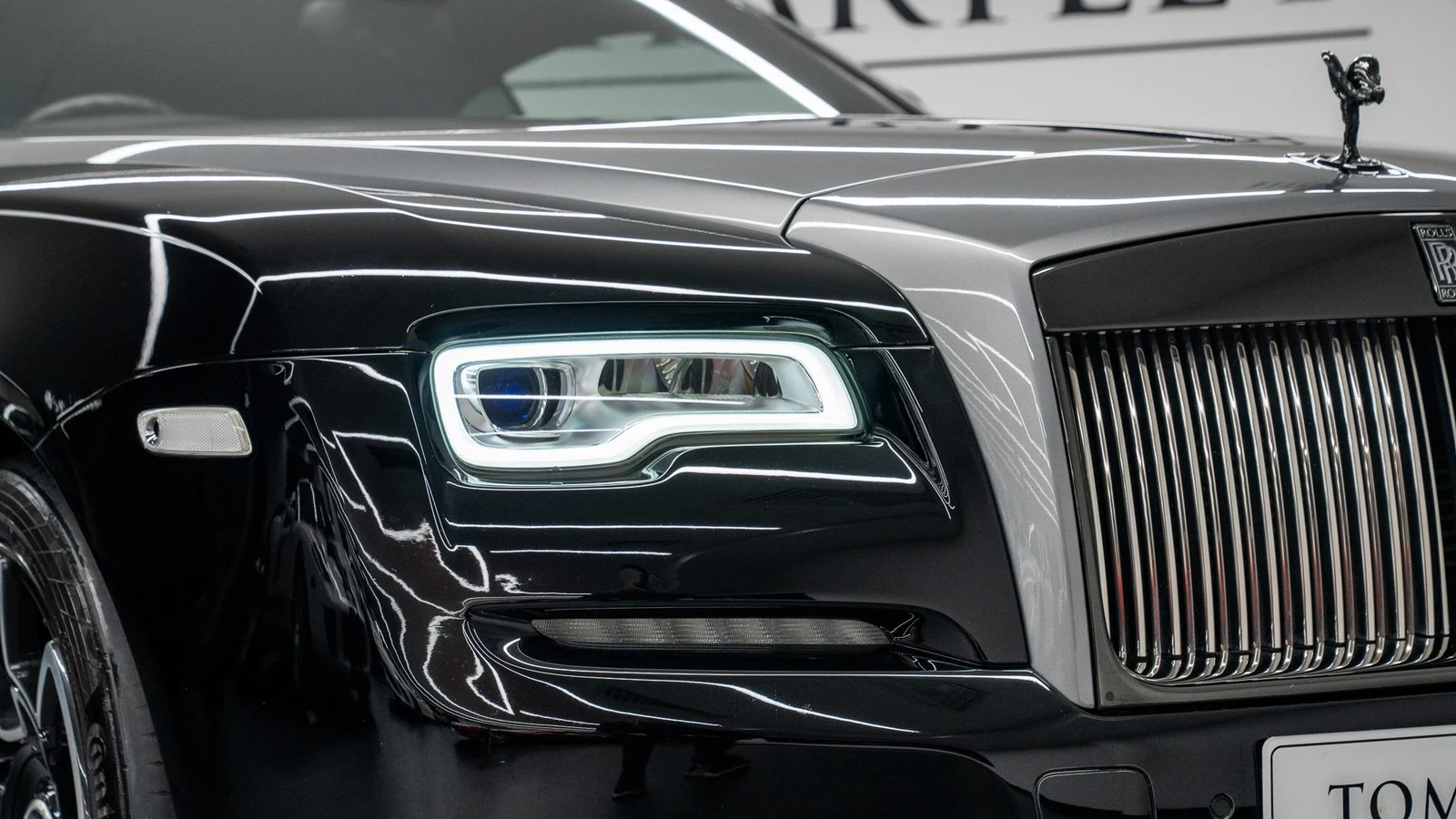 2017 Rolls-Royce Wraith Black Badge, 9/10