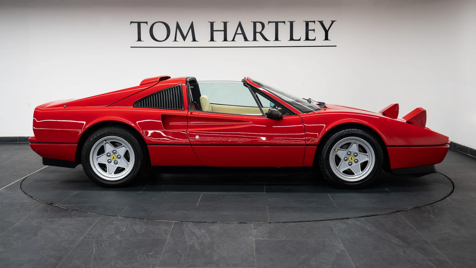 1986 Ferrari 328 GTS, 8/10