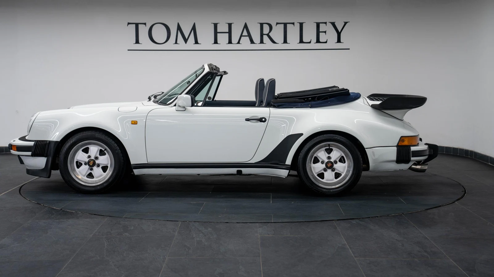 1990 Porsche 911 G Series Carrera 3.2 Super Sport Cabriolet, 4/10