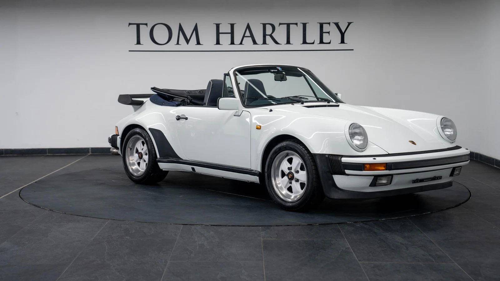 1990 Porsche 911 G Series Carrera 3.2 Super Sport Cabriolet, 9/10