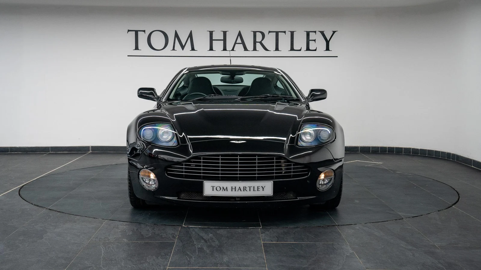 2007 Aston Martin Vanquish S, 2/10