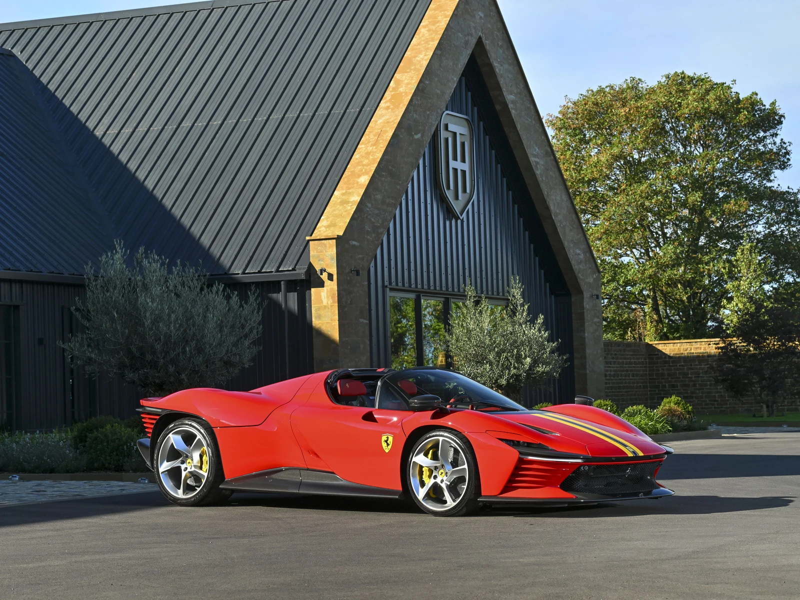 2023 Ferrari Daytona SP3, 2/10
