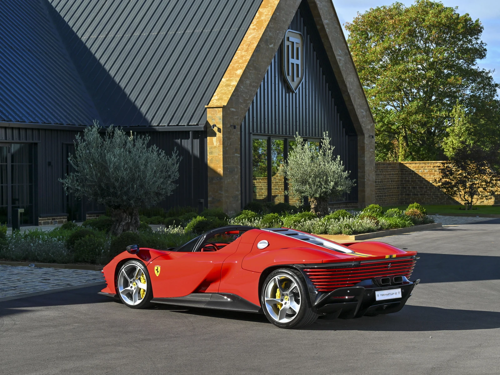 2023 Ferrari Daytona SP3, 6/10
