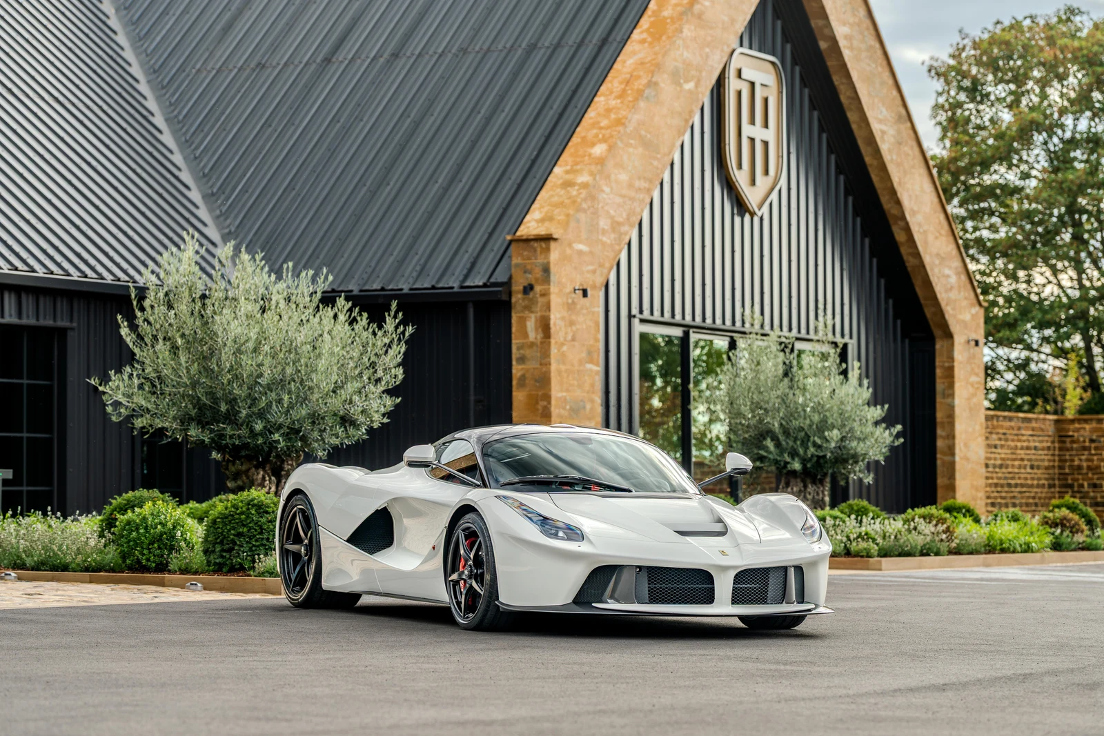 2015 Ferrari LaFerrari, 2/10
