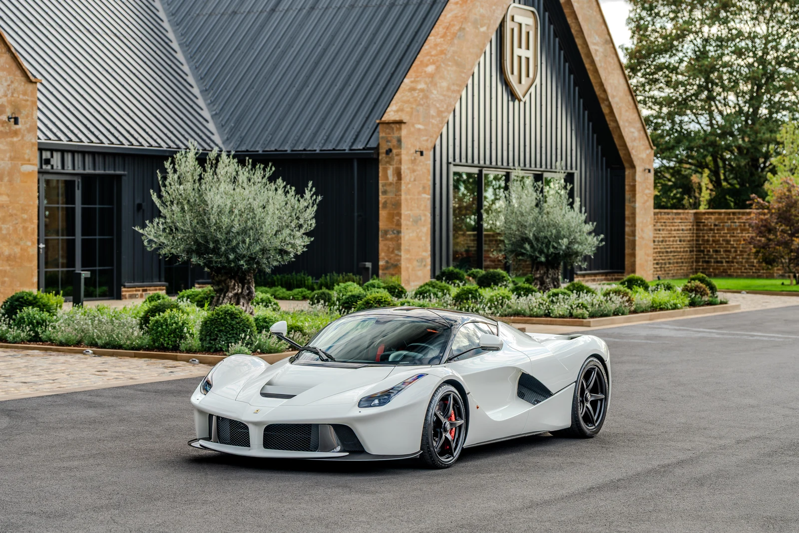 2015 Ferrari LaFerrari, 3/10