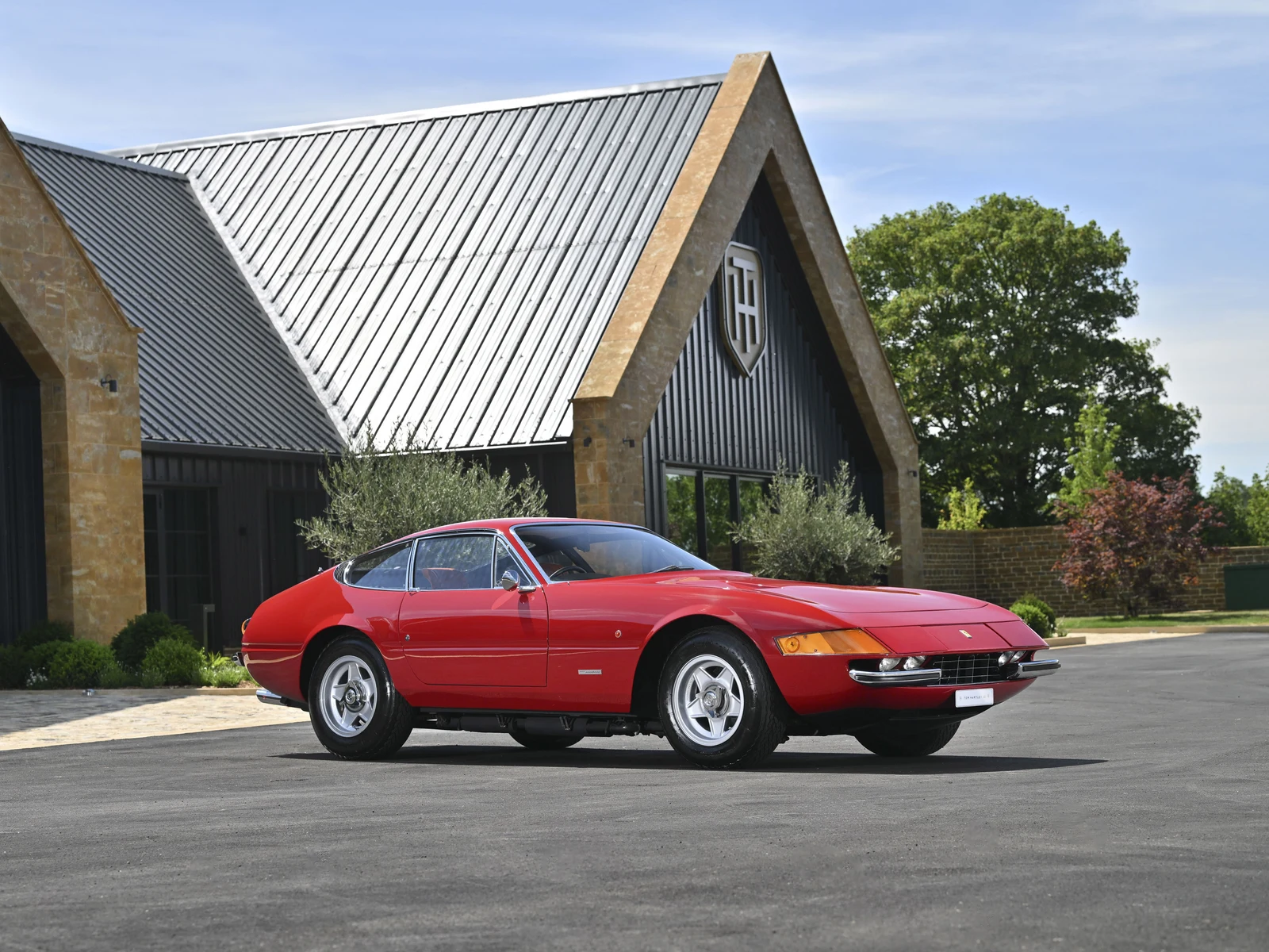 Ferrari 365 GTB/4 Daytona · Rosso Ferrari · Tom Hartley Jnr