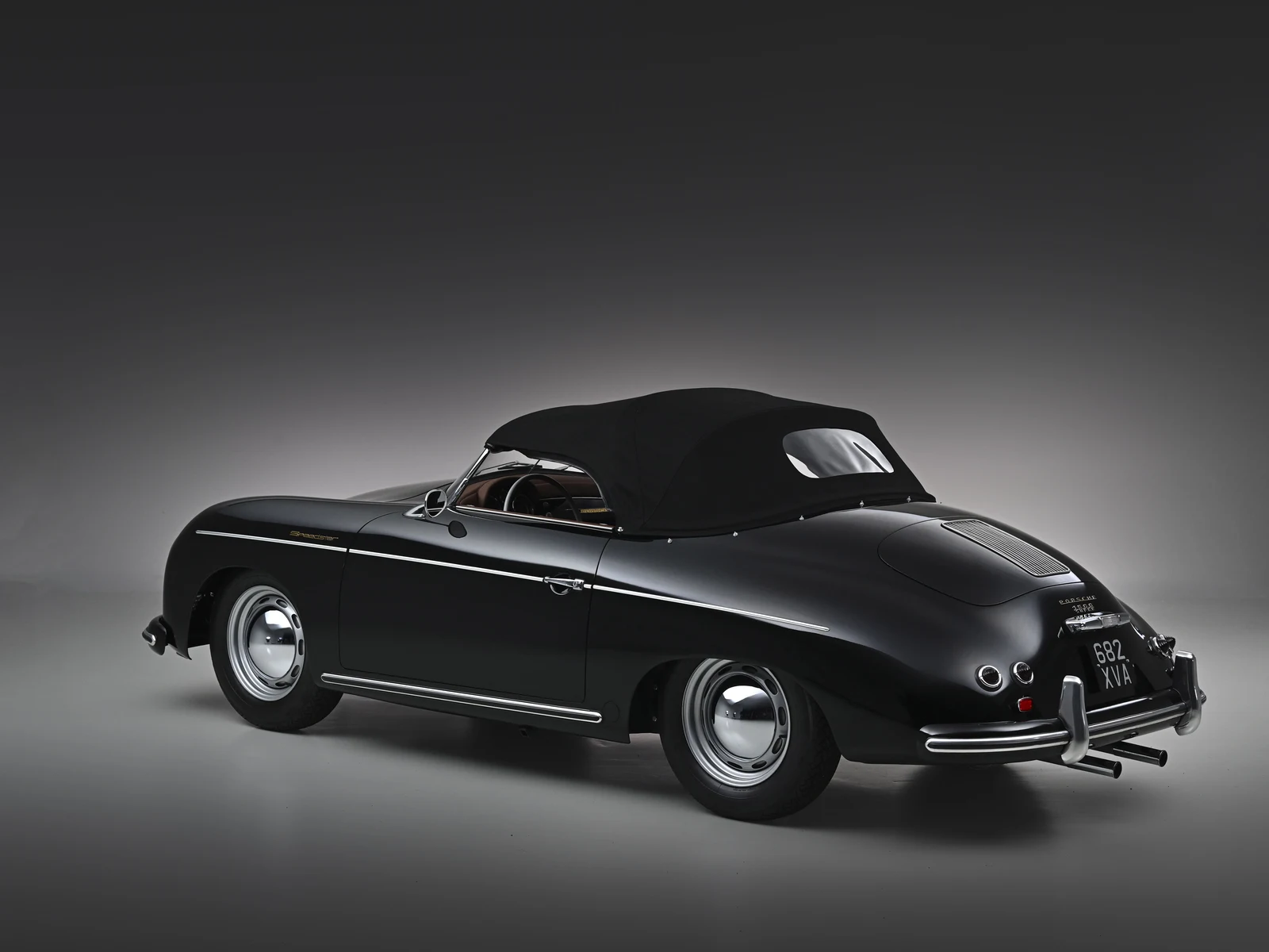 1955 Porsche 356 Pre-A 1500 Super Speedster, 7/10