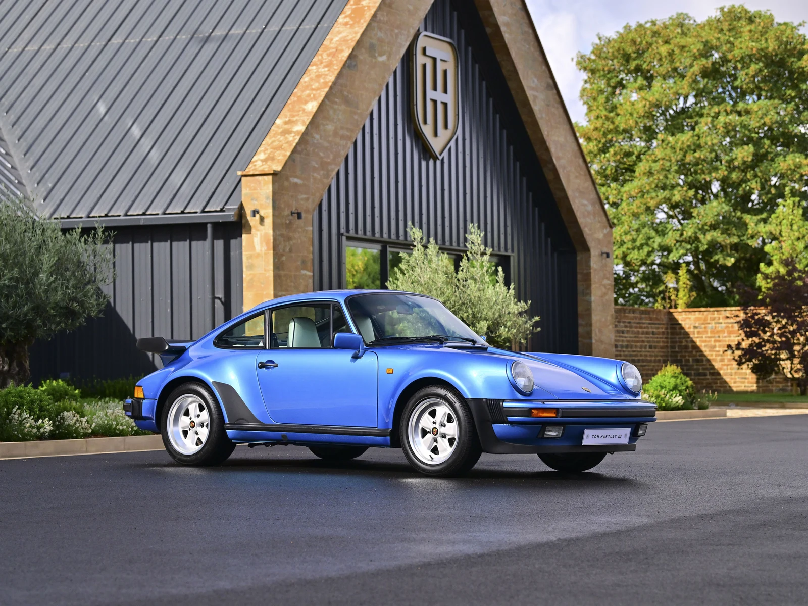 1989 Porsche 911 (930) Turbo 3.3, 2/10