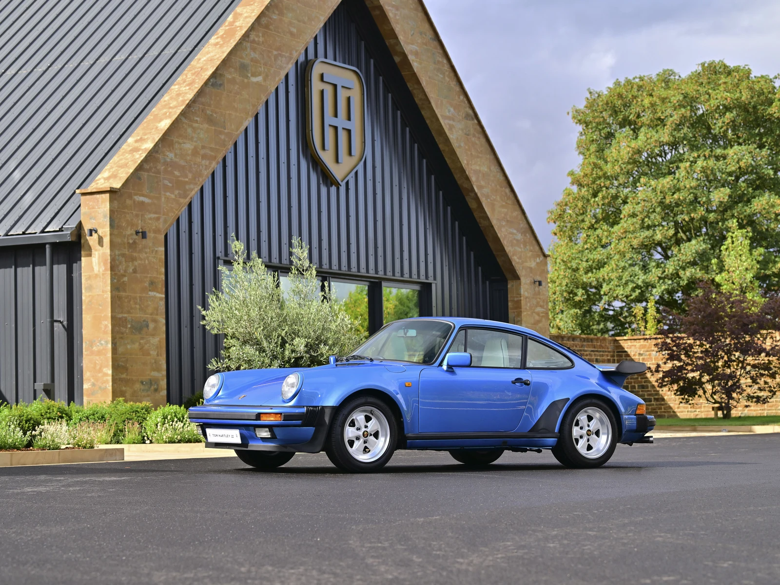 1989 Porsche 911 (930) Turbo 3.3, 4/10