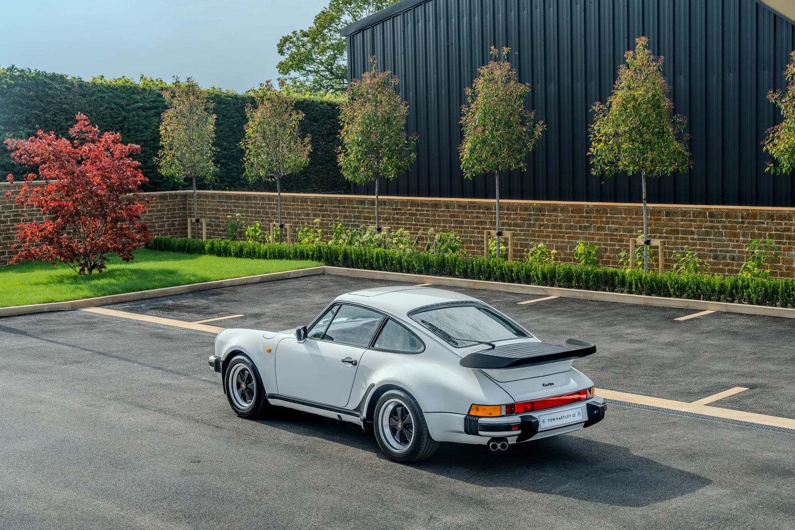 1988 Porsche 911 (930) Turbo 3.3, 5/10