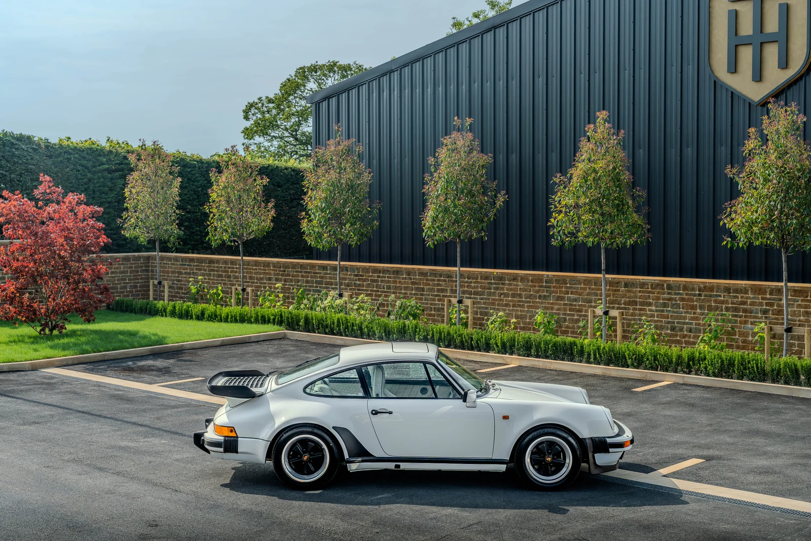 1988 Porsche 911 (930) Turbo 3.3, 9/10