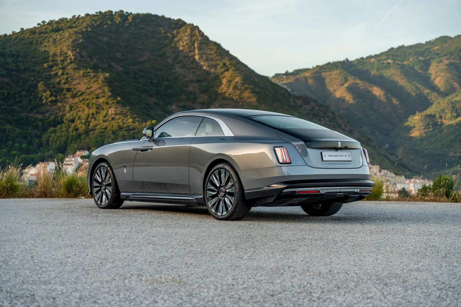 2023 Rolls-Royce Spectre, 3/10
