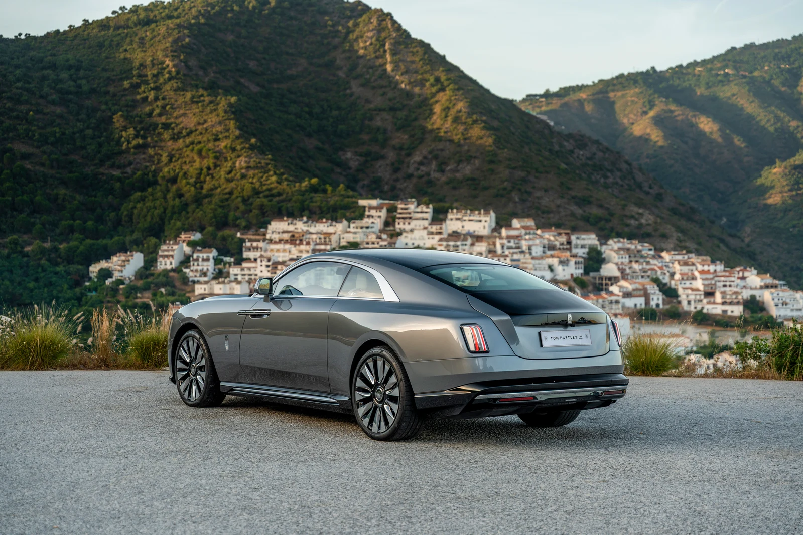 2023 Rolls-Royce Spectre, 4/10
