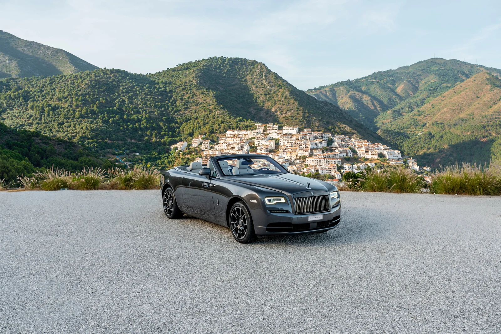 2018 Rolls-Royce Dawn Black Badge, 2/10