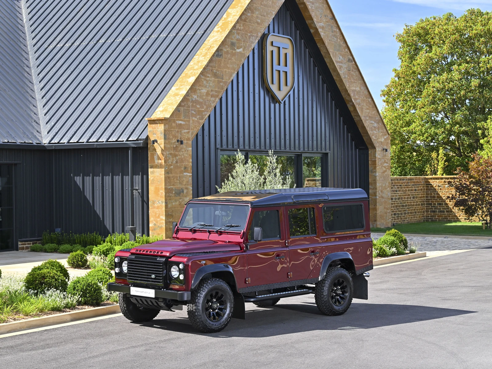 2016 Land Rover Defender 110 Landmark, 3/10