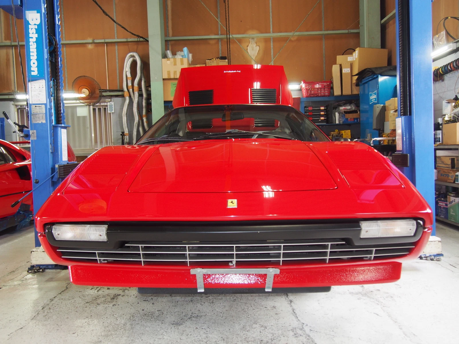1976 Ferrari 308 GTB Vetroresina, 2/18