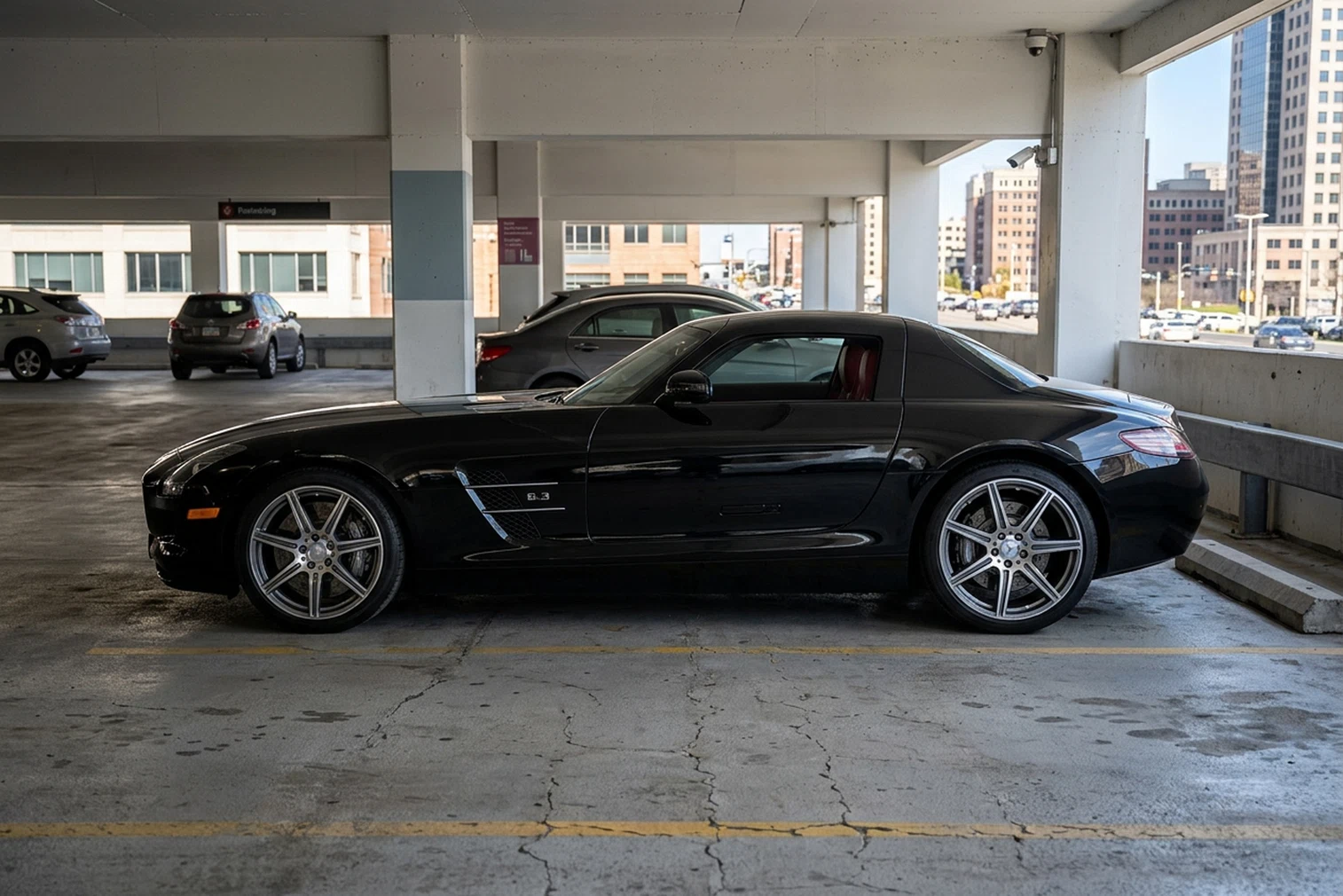 2011 Mercedes-Benz SLS AMG, 3/4
