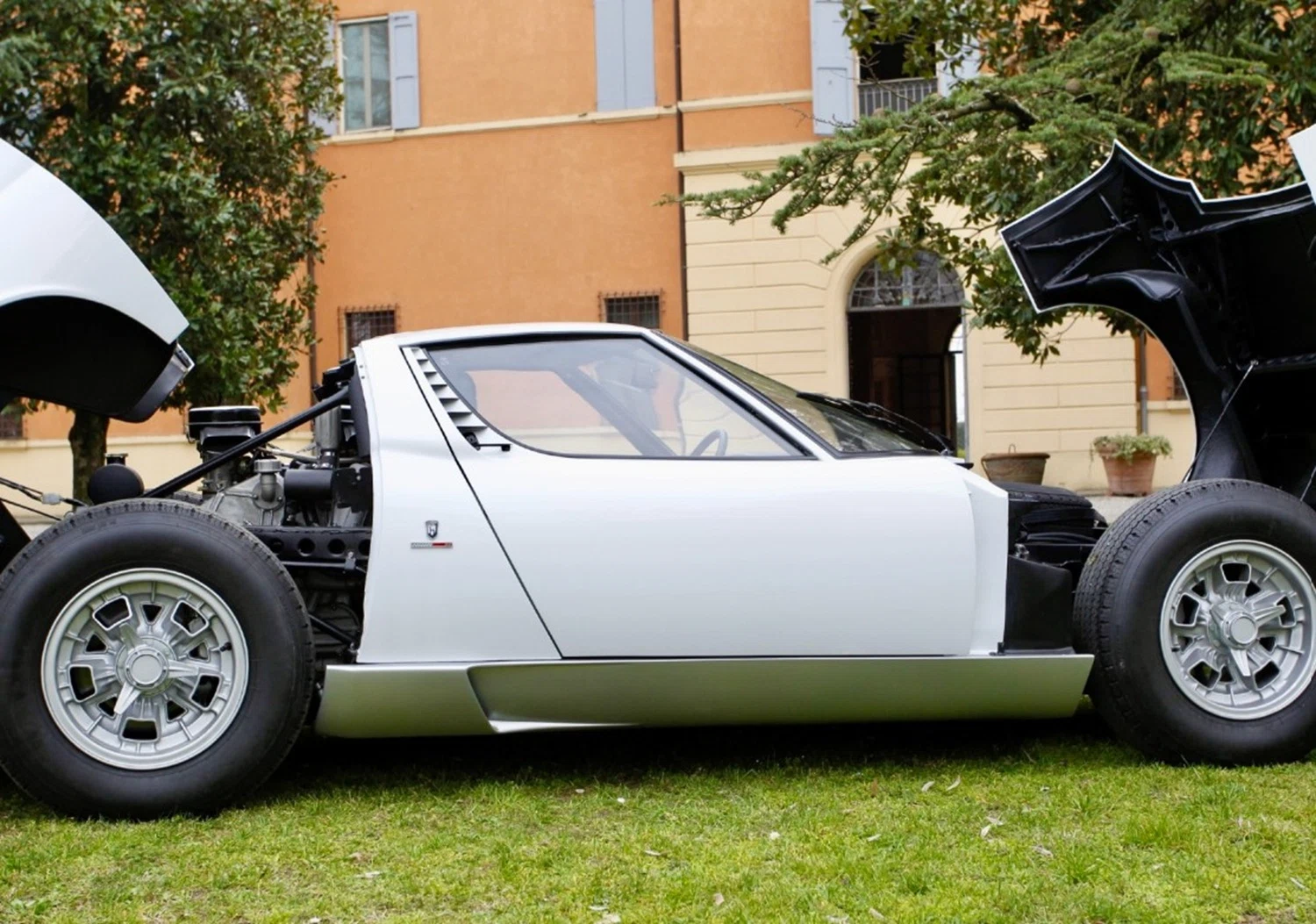 1967 Lamborghini Miura P400, 15/16
