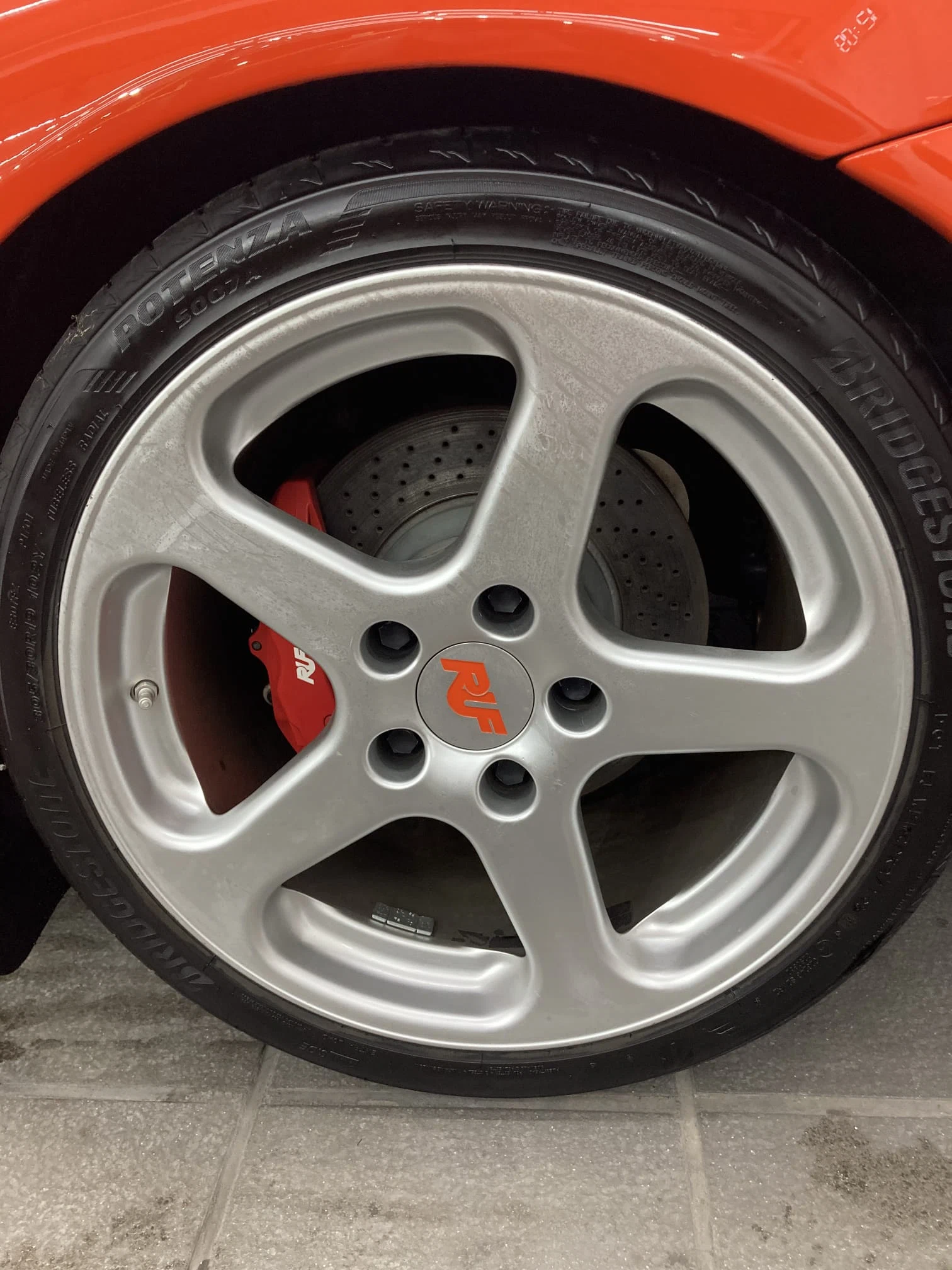 2009 RUF Rt12, 2/12