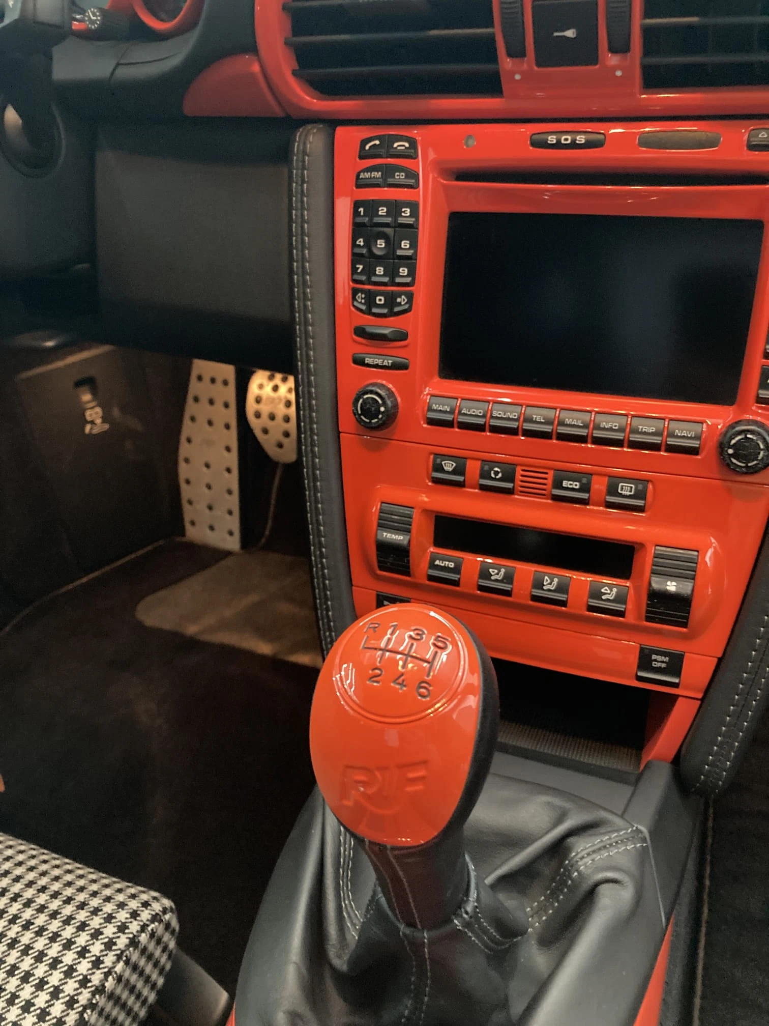 2009 RUF Rt12, 8/12