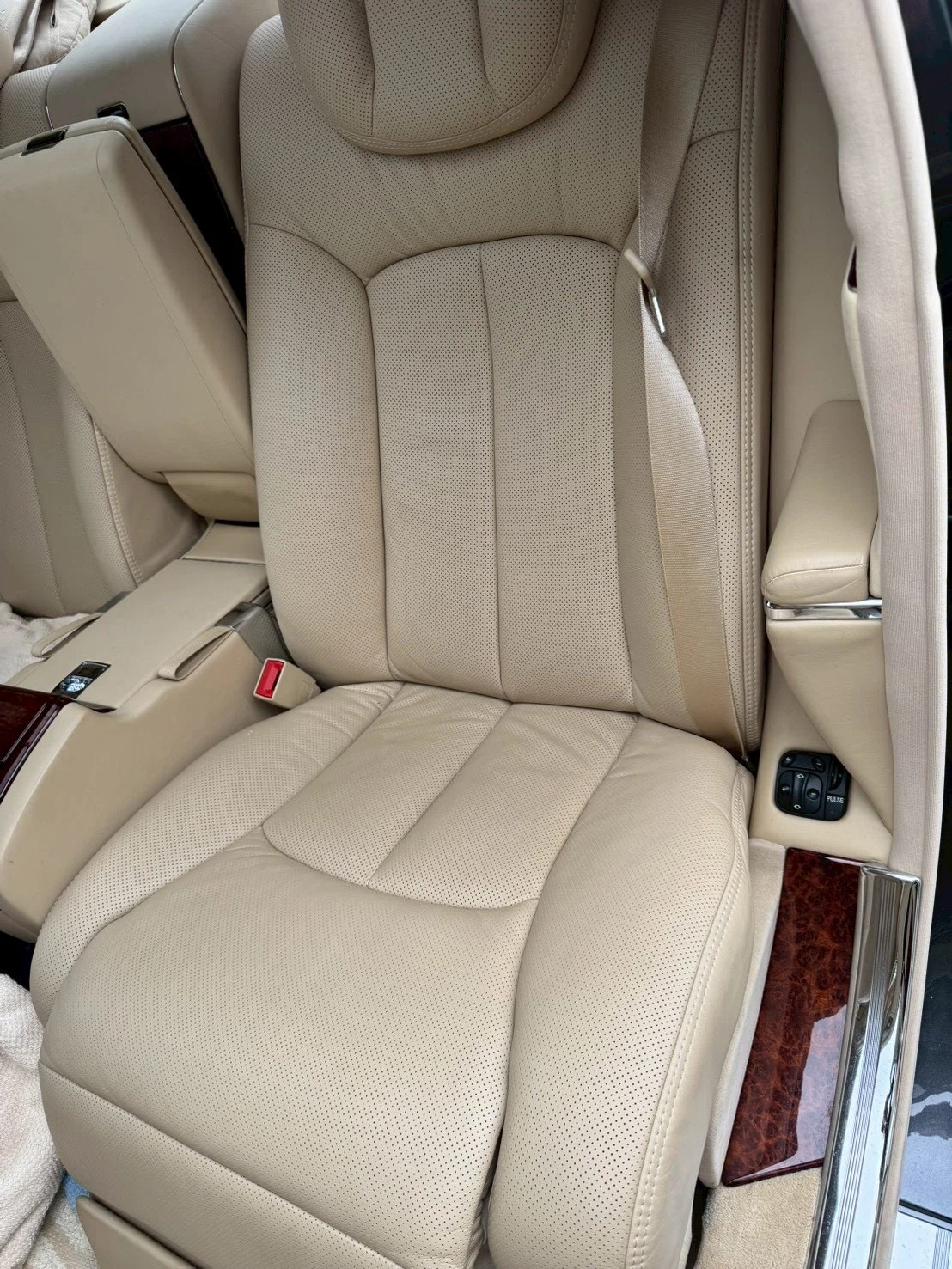 2005 Maybach 62, 9/14