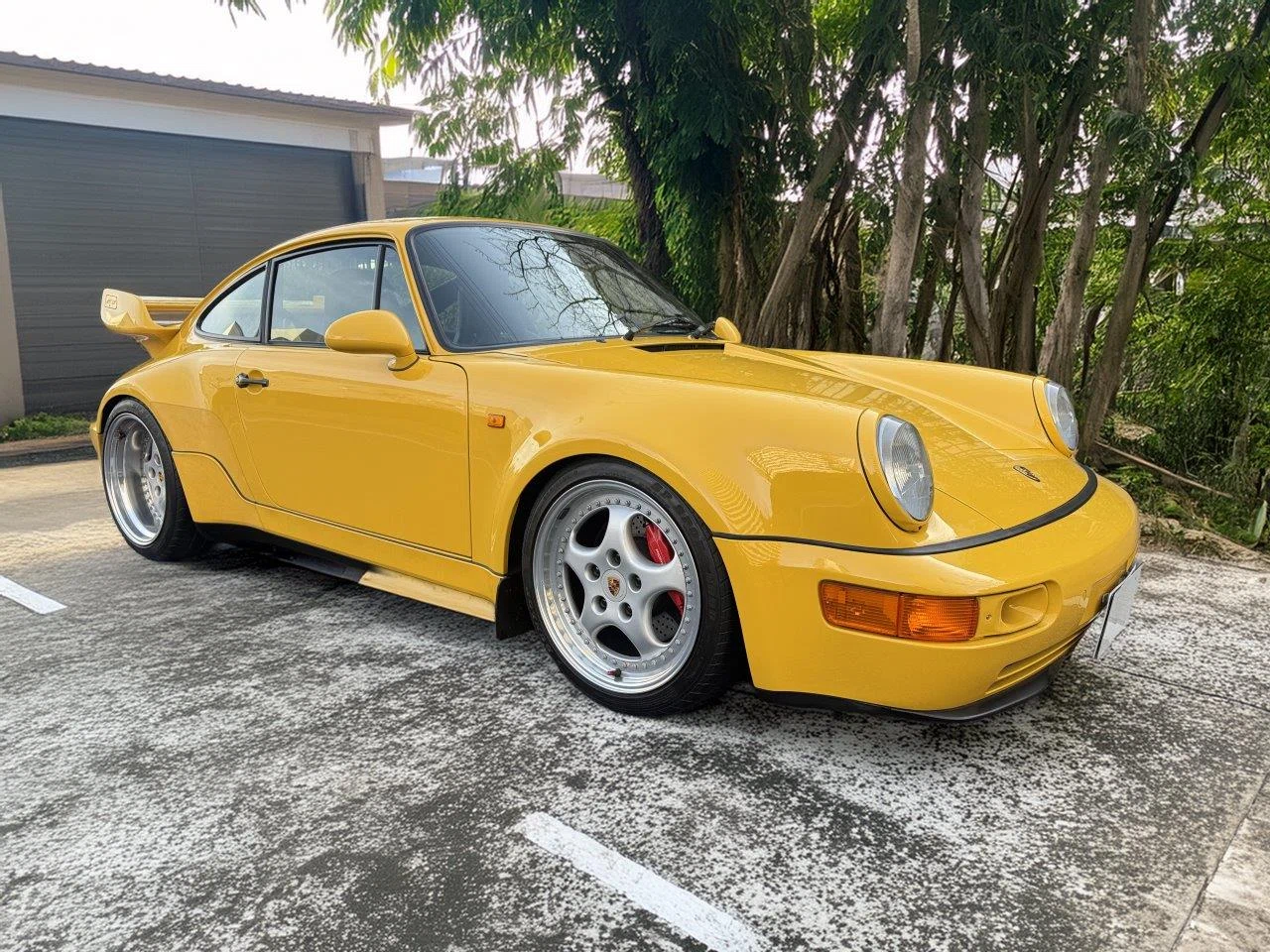 1993 Porsche 911 Carrera RS 3.8 (964), 4/4
