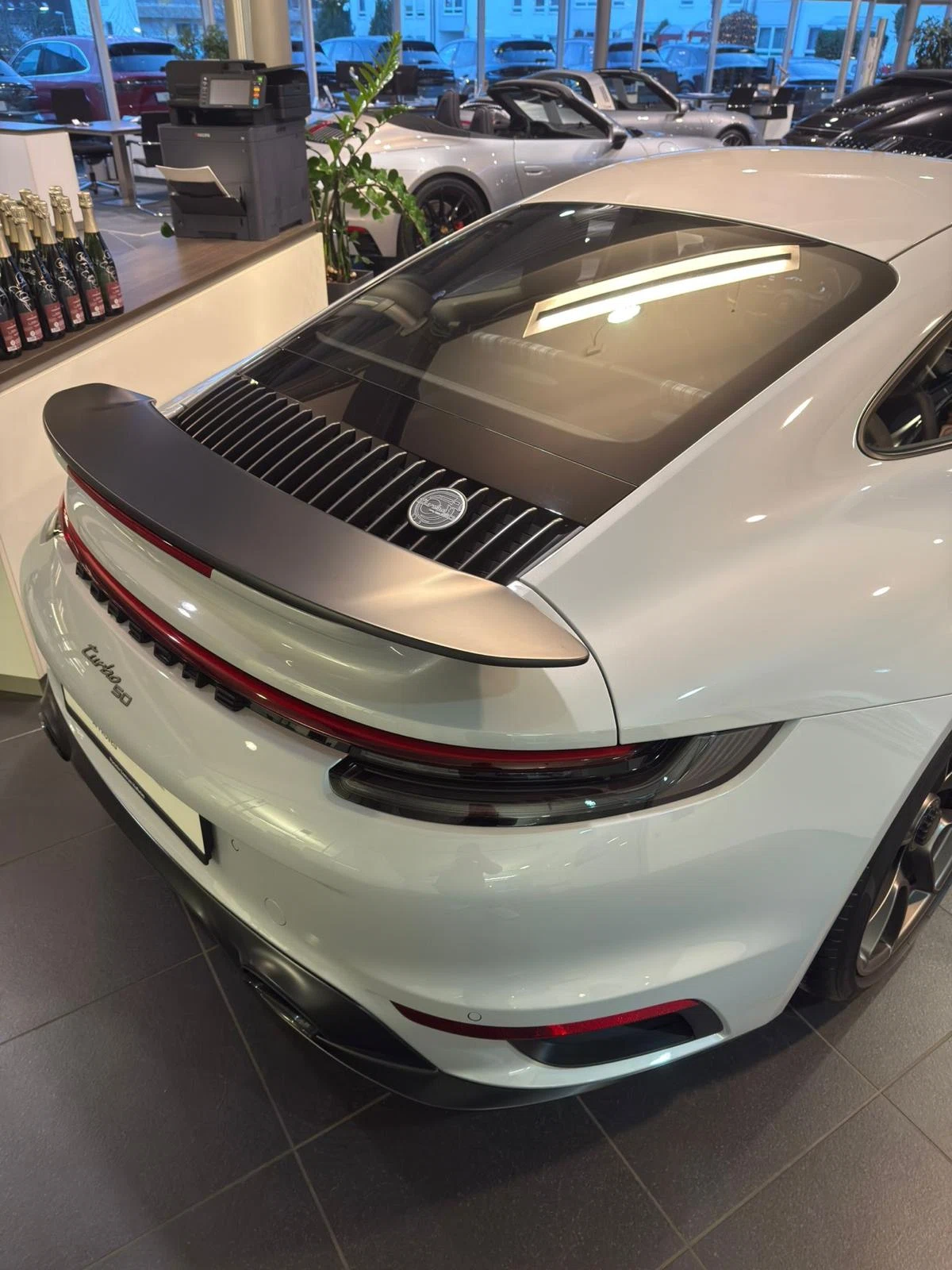 2025 Porsche 911 Turbo 50 Years (992.1), 5/8