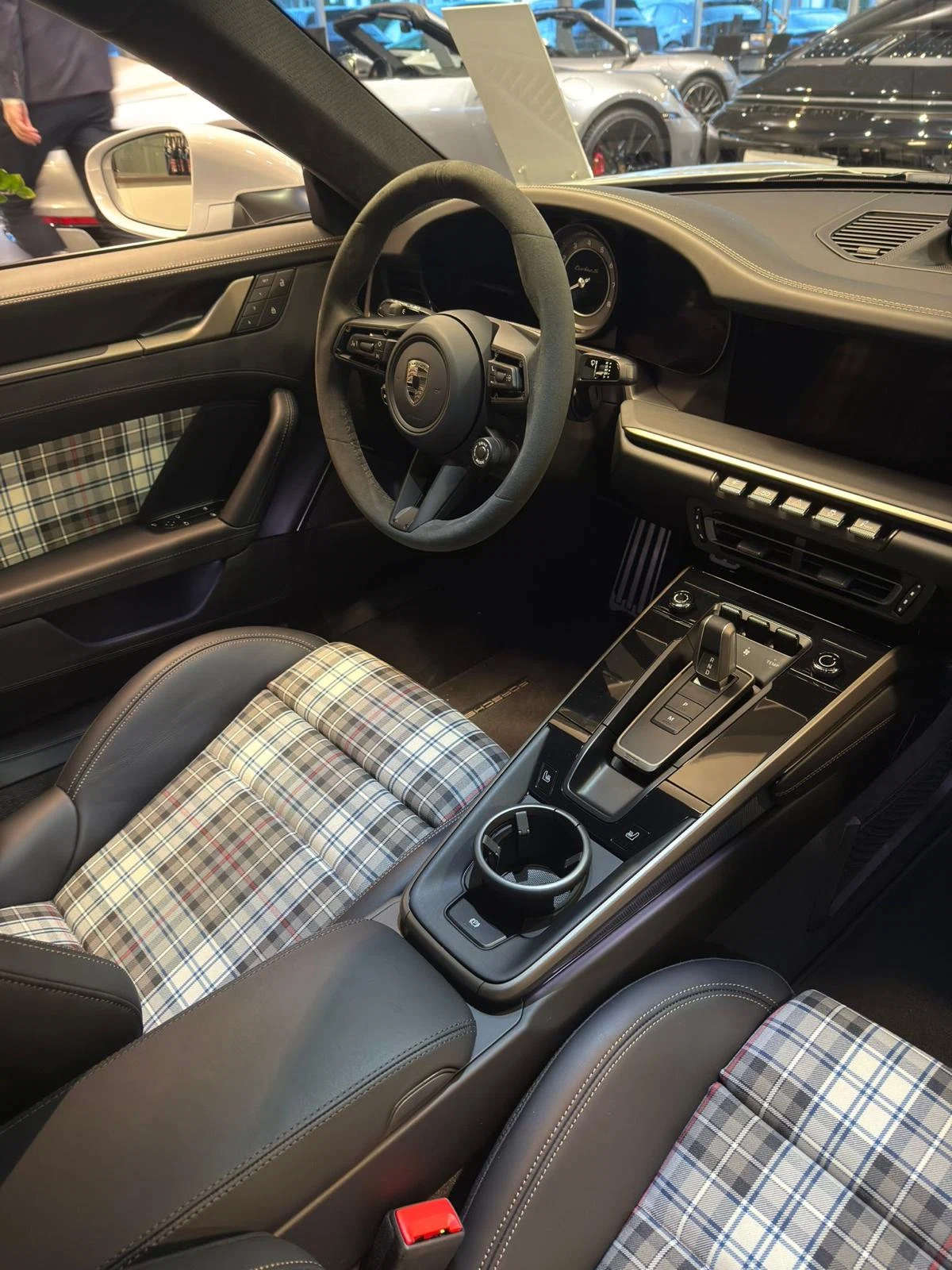 2025 Porsche 911 Turbo 50 Years (992.1), 6/8