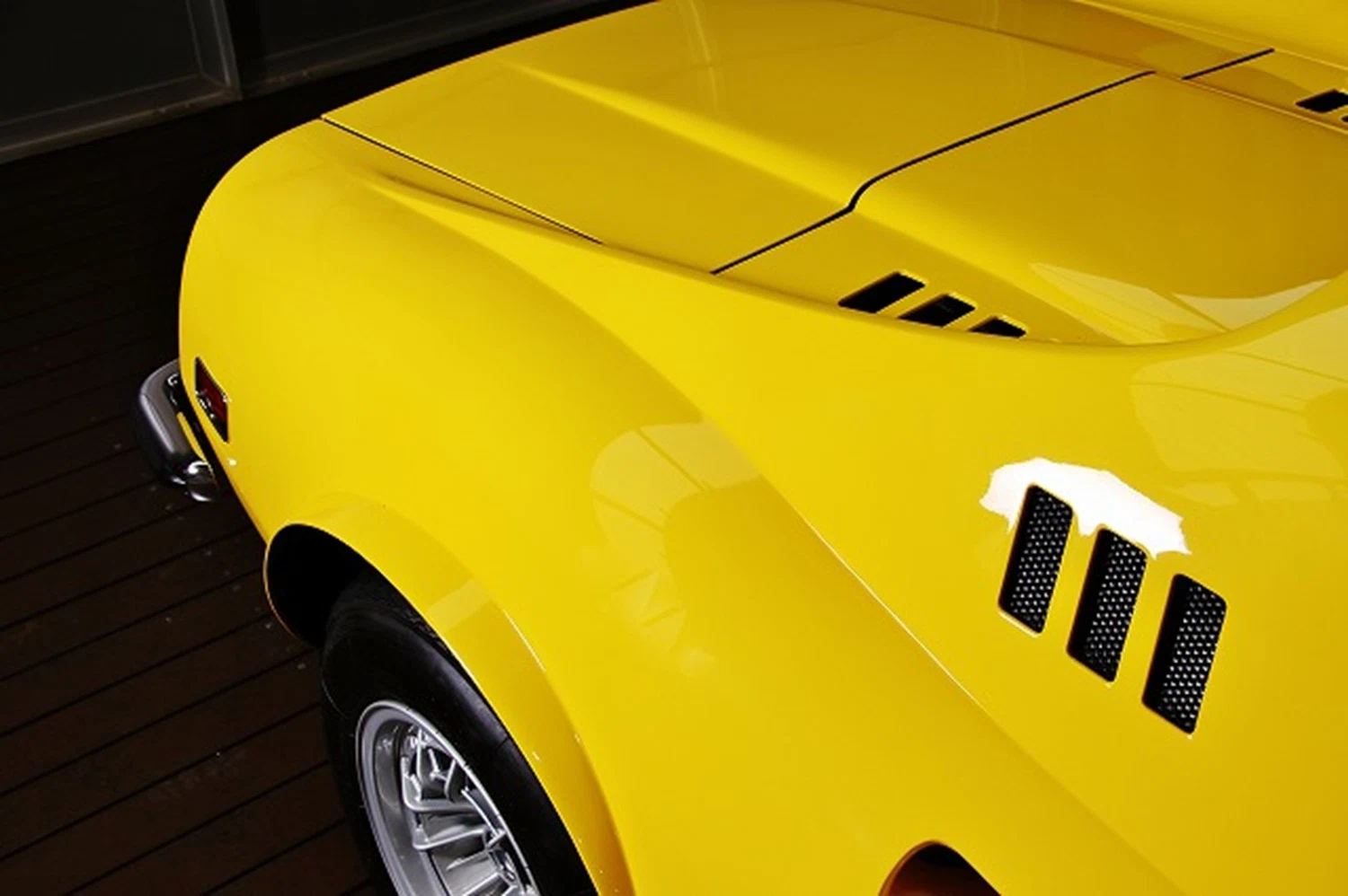 1973 Ferrari Dino 246 GTS Chairs and Flares, 4/12