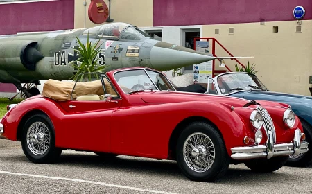 1957 Jaguar XK140 SE Drophead Coupé, 16/19